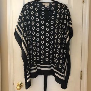 Michael Kors blue and white design top